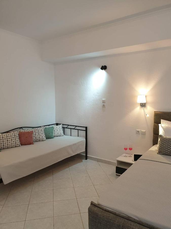 V-suites *
