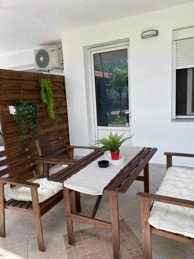 V-suites Apartment Potos