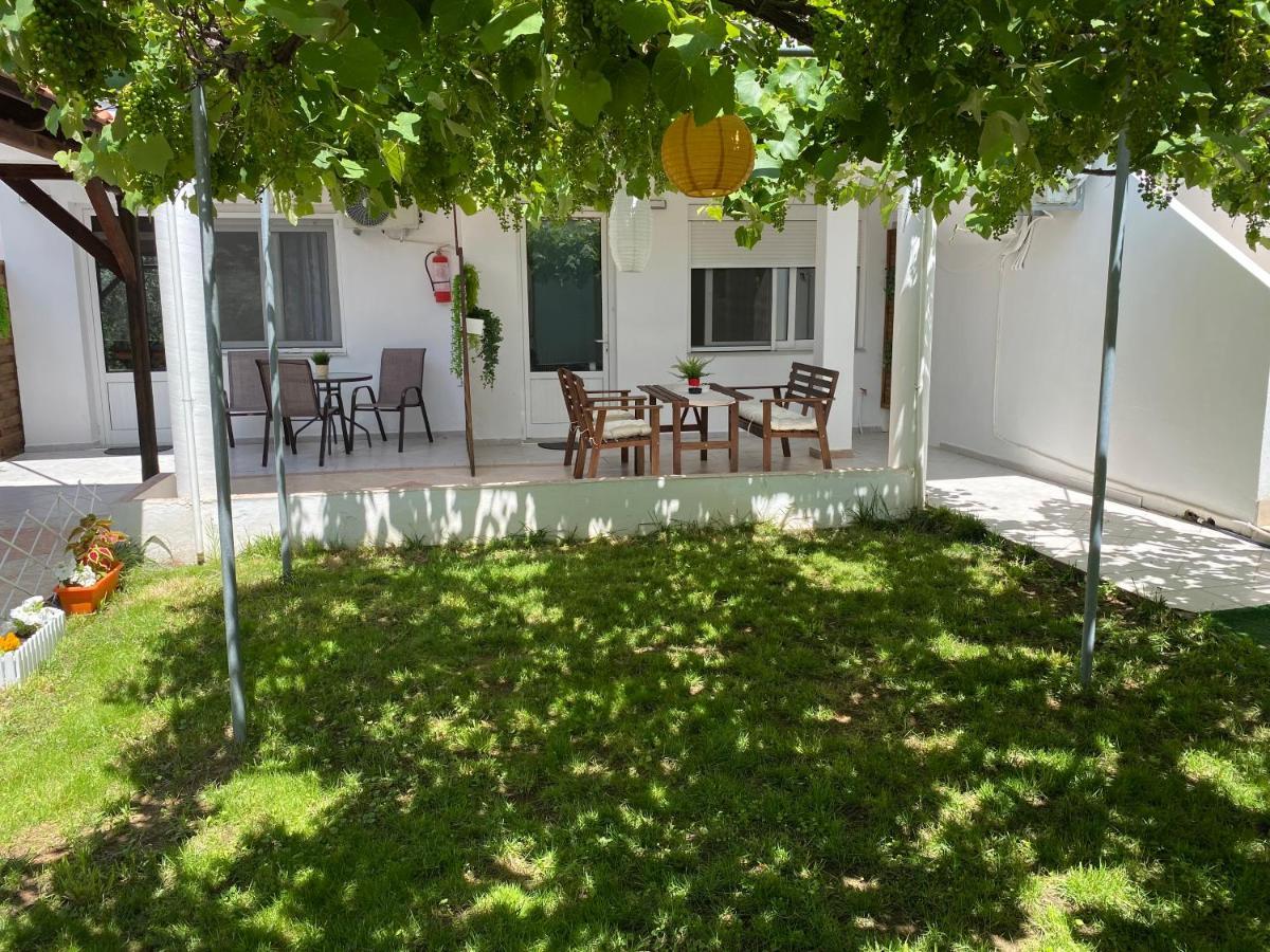 V-suites