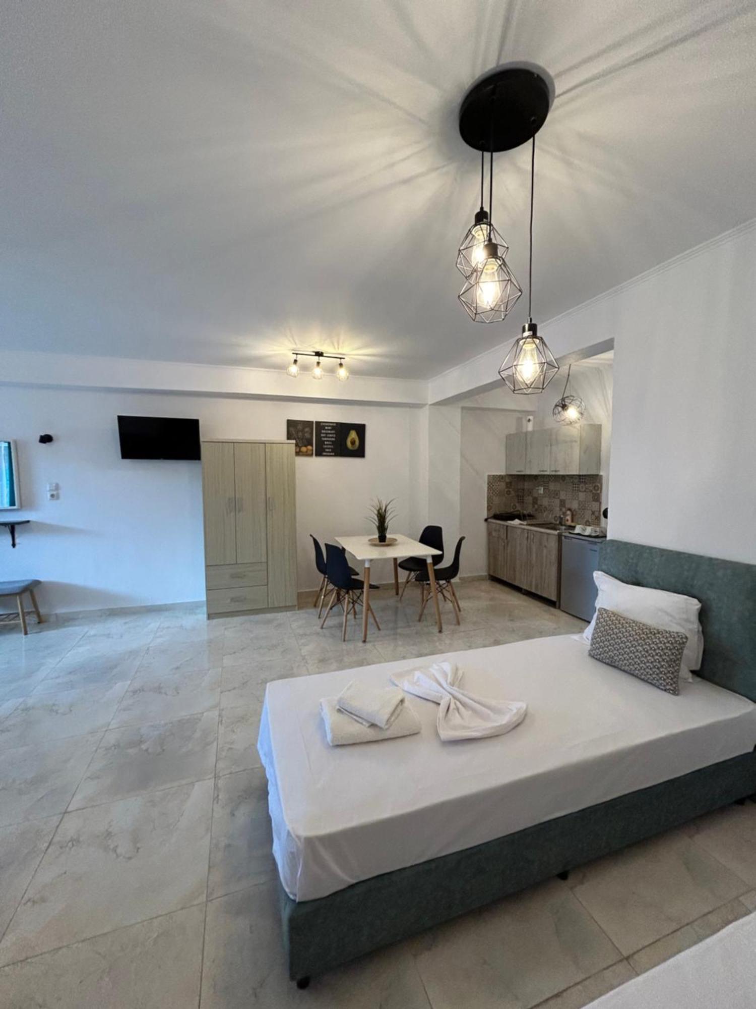 V-suites Apartment